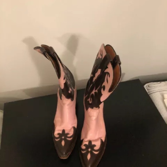 🎉 Host Pick 🎉 Lucchese Women’s Cowboy Boots - Full Quill Ostrich - Picture 3 of 4